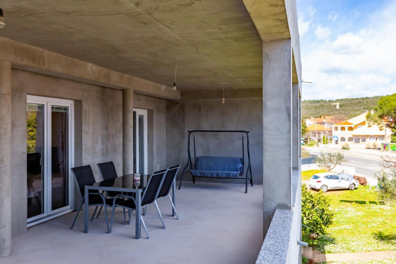 Rs Two Bedroom Apartment Сукошан Екстер'єр фото