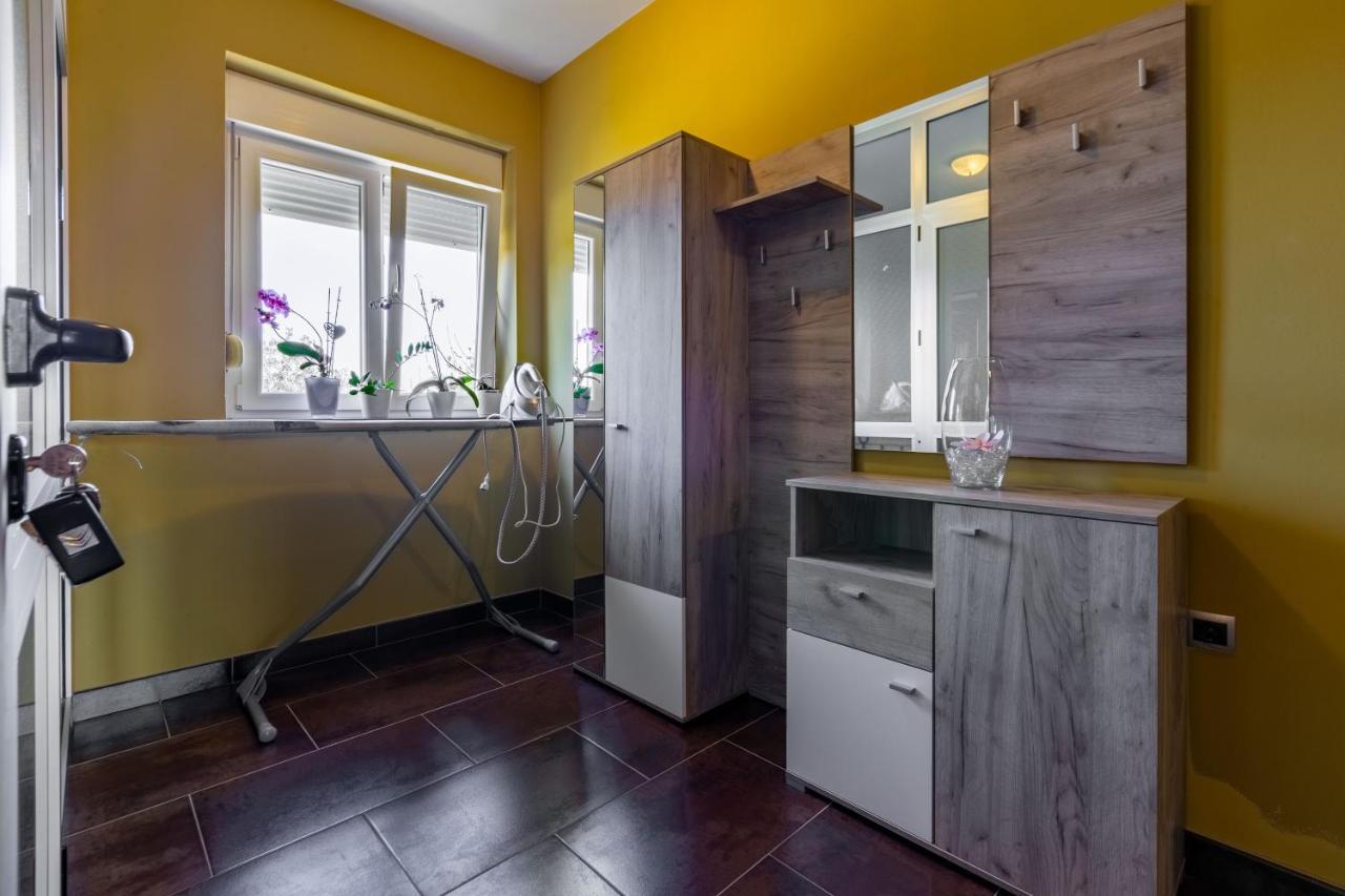 Rs Two Bedroom Apartment Сукошан Екстер'єр фото